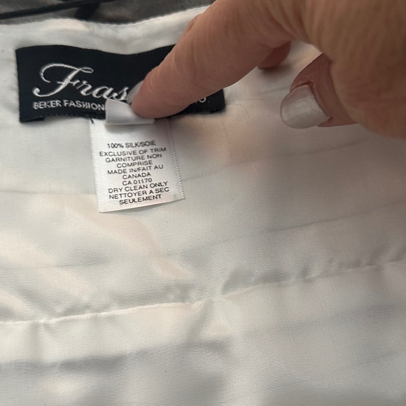 Frascara Silk long gown - Picture 7 of 10